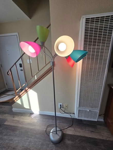 Photo of free Multi-bulb light (Hayward) #1