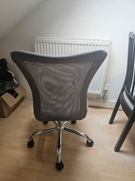 Photo of free Office chair (Balham) #1