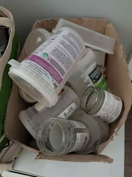 Photo of free Tupperware containers and jars (islington N1) #1
