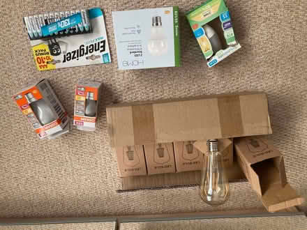 Photo of free Lightbulbs and batteries (Didcot OX11) #1
