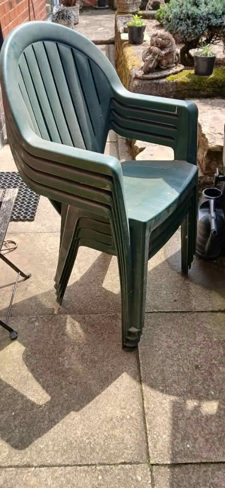 Photo of free 4 garden seats (Allestree DE22 2) #1