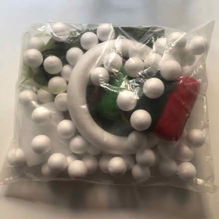 Photo of free Craft Xmas reef making kit (North London N4) #2