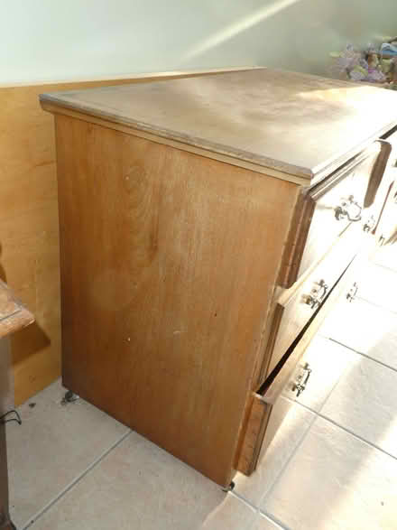 Photo of free Mahogany Chest of 4 Drawers (Fareham PO16) #1