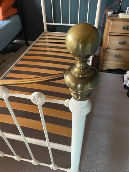 Photo of free Single bed frame - metal, white (Central Fordingbridge (SP6)) #3