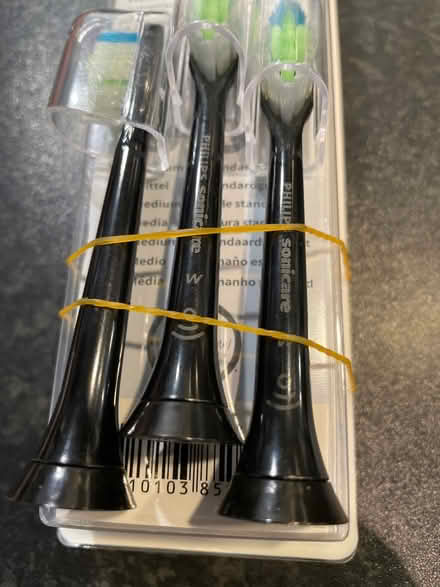 Photo of free Philips Sonicare Toothbrush heads (Whitechapel E1) #3