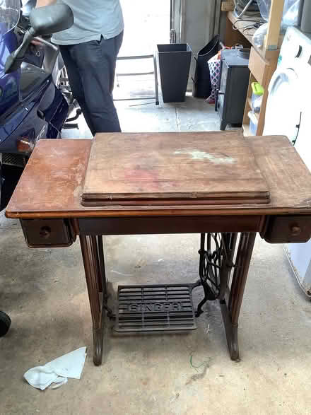 Photo of free Sewing machine (Heysham LA3 2RG) #2