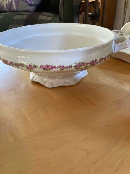 Photo of free China ware (NE Seattle, near Roosevelt HS) #3