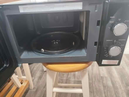 Photo of free Russell Hobbs Microwave (Gorgie EH11) #2