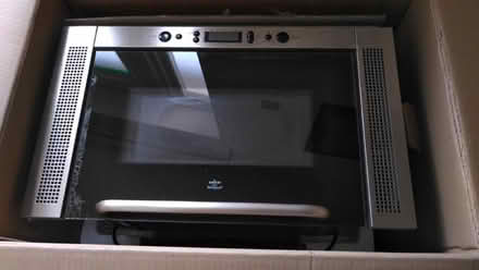 Photo of free Microwave oven (integrated) (Lower Nazeing EN9) #4