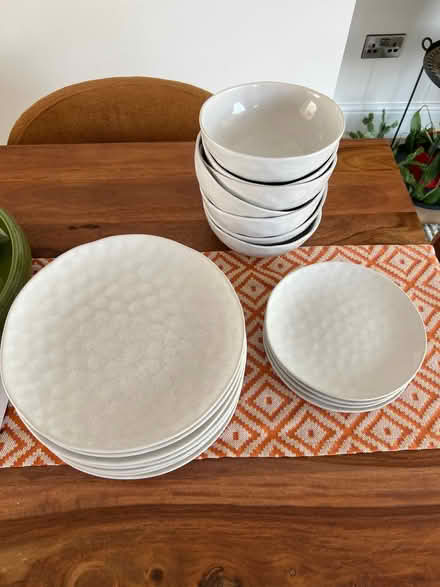 Photo of free Dinner set (Fairview) #1