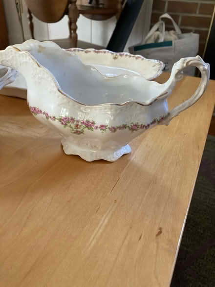 Photo of free China ware (NE Seattle, near Roosevelt HS) #2