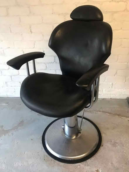 Photo of free Barbers chair (Morecambe LA4) #1