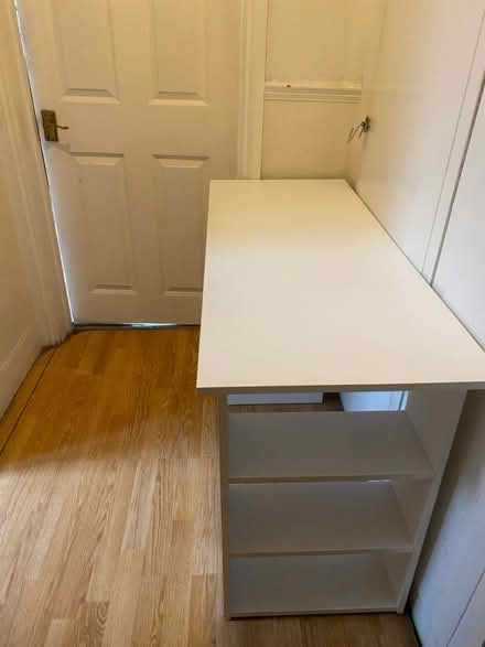 Photo of free White desk (N13 Enfield) #2