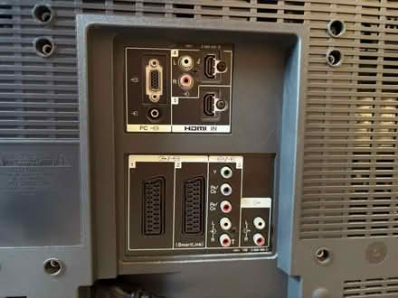 Photo of free Sony 32" LCD TV, working (Denmead PO7) #2