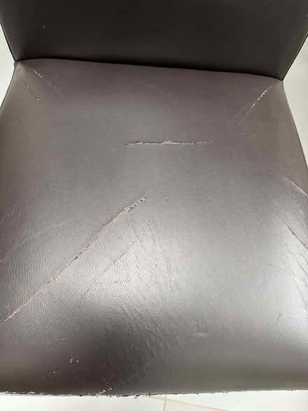 Photo of free 6 x Dining Room Chairs (Rickmansworth central WD3) #2