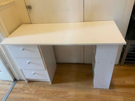 Photo of free White desk (N13 Enfield) #3