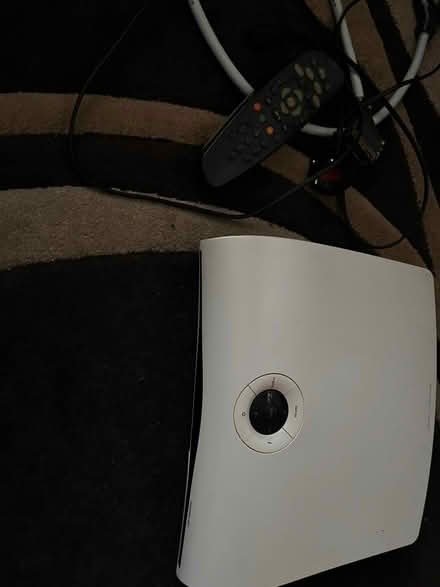 Photo of free Sky Box (Kentwood RG30) #1