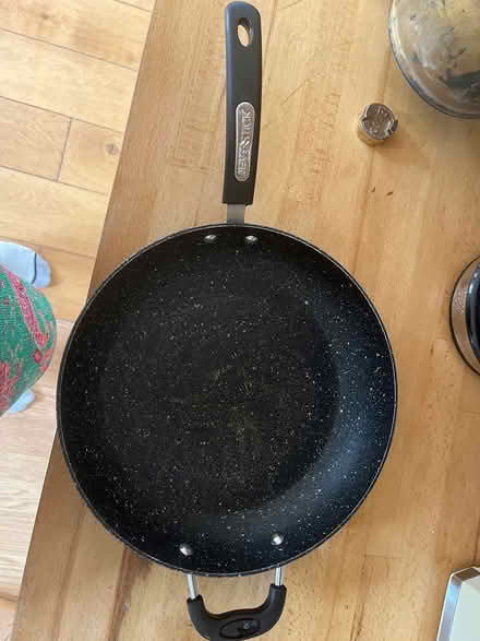 Photo of free Non stick pan (Liss GU33) #1