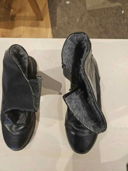 Photo of free Winter boots (Streatham SW16) #2