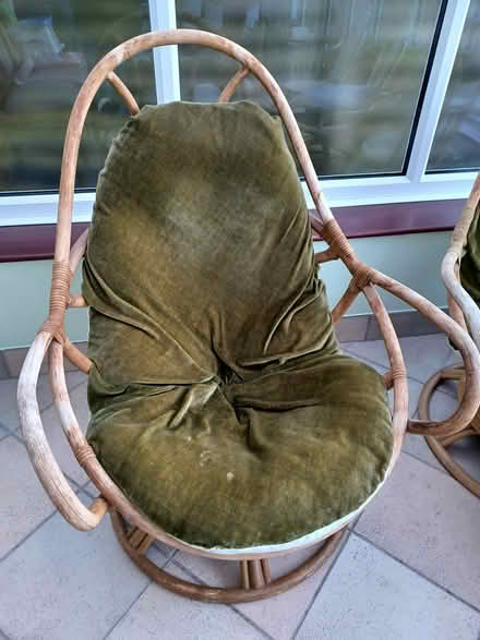 Photo of free Lounge/conservatory chairs x 2 (Mill Hill NW7) #2