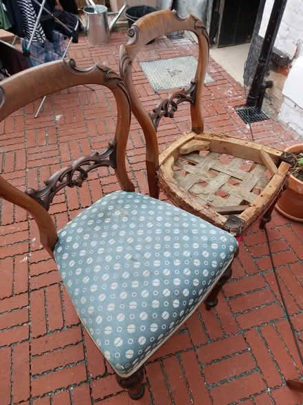 Photo of free 4 antique chairs - for reupholstery (Wymondham NR18) #1