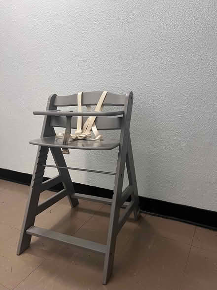 Photo of free Baby High Chair (N16) #2