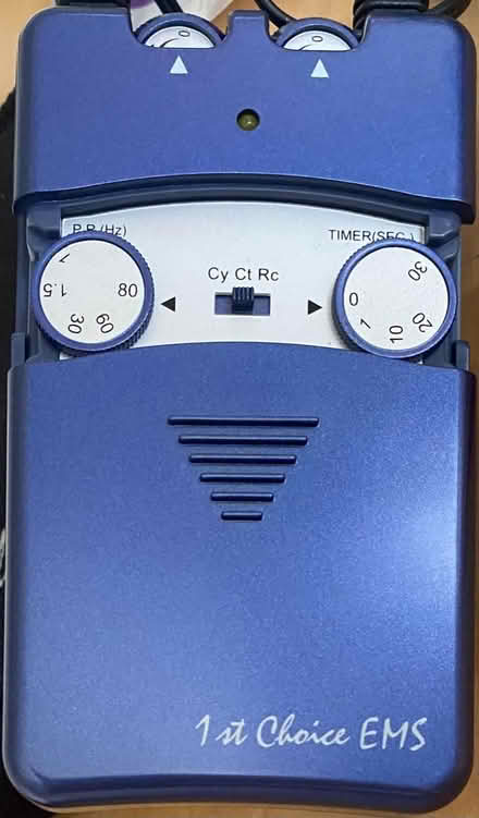 Photo of free TENS / EMS Pain relief device (Sevenoaks TN13) #2
