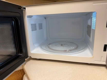Photo of free Microwave Oven (Moulsham CM2) #2