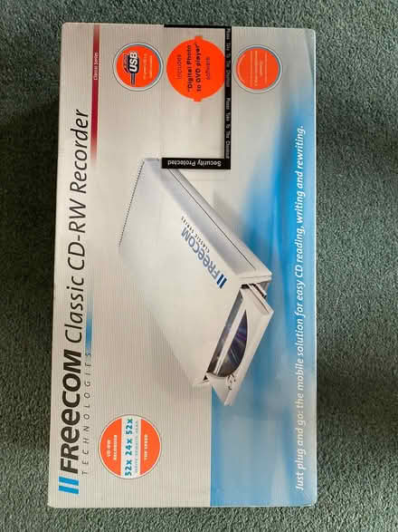 Photo of free CD-RW recorder (Chiswick W4) #1