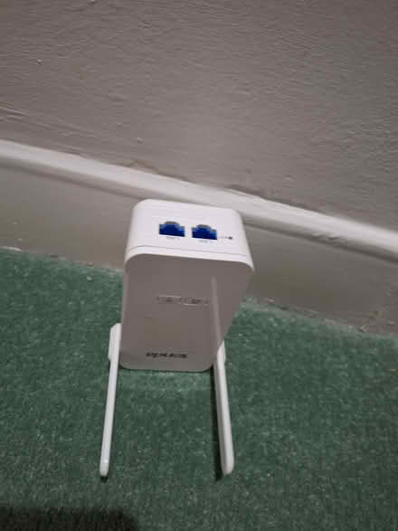 Photo of free Tenda- WiFi powerline extender (E14 Langdon Park) #3