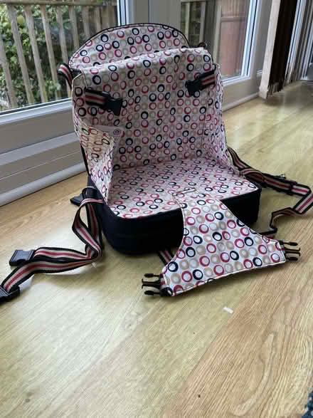 Photo of free Travel high chair (Cliff Hill CV34) #2