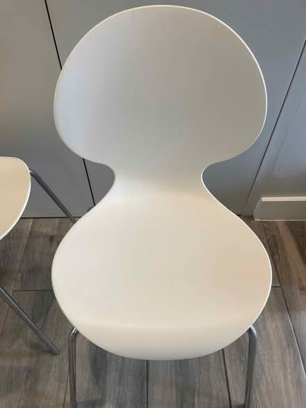 Photo of free Pair of white dining/desk chairs (Elstree WD6) #1