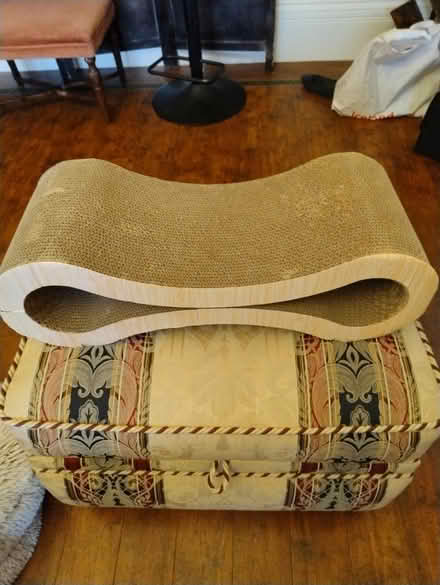 Photo of free Cat scratcher (Eltham SE9) #1