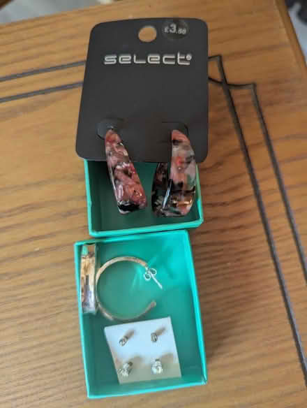 Photo of free New Earrings - silver plated & silver (Grangeway area NN10) #1