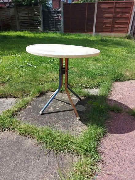 Photo of free Childrens' Picnic / Patio Table (Guide Bridge OL7) #2