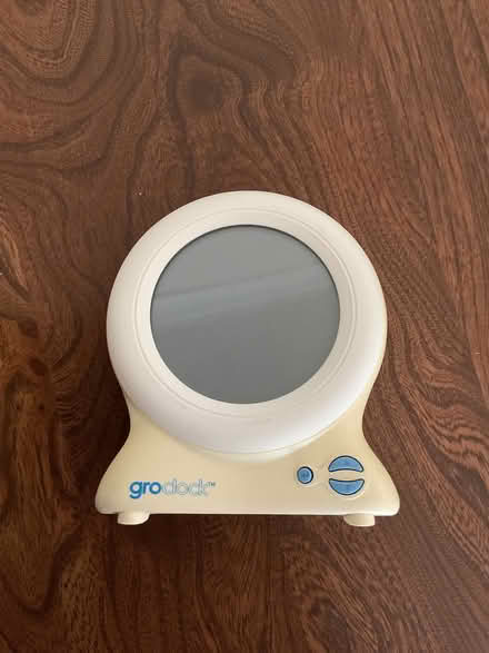 Photo of free Gro Clock (no lead) (Woking GU22) #1