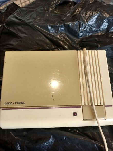 Photo of free Answering Machine (Rayleigh SS6) #2