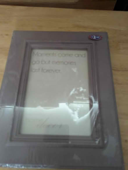 Photo of free Wooden off grey colour 7 x5 photo frame (Grangeway area NN10) #1