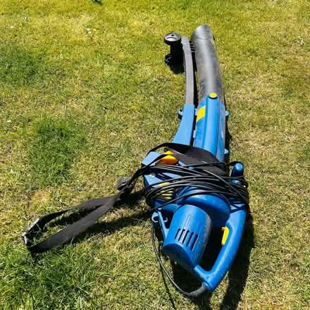Photo of free Garden blower (Warminster BA12) #1