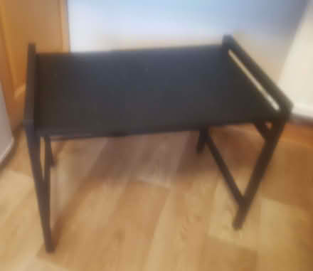 Photo of free Black table small and extends (Frimley Green GU16) #1