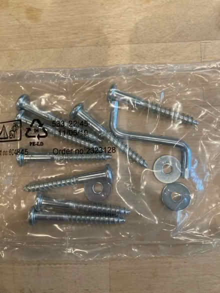 Photo of free Screw sets (Newbury RG19) #1