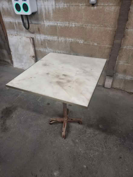 Photo of free Solid marble topped table (Freeland, Oxfordshire OX29) #1