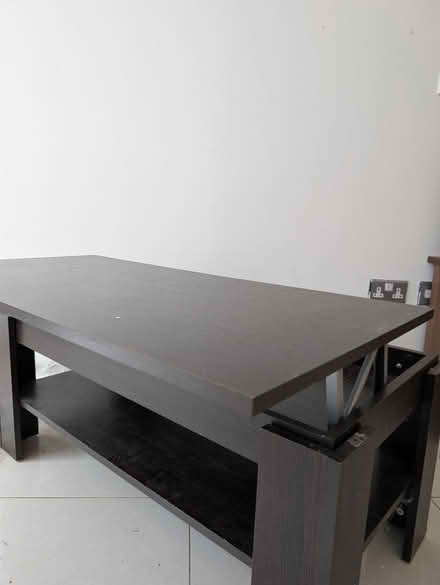Photo of free Center table (Hungerford Road N7 london) #3
