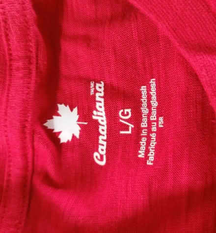 Photo of free t-shirt (Theale RG7) #2