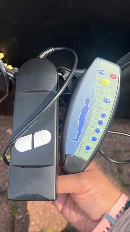Photo of free Reclining massage chair (Savile town, Dewsbury WF12) #2
