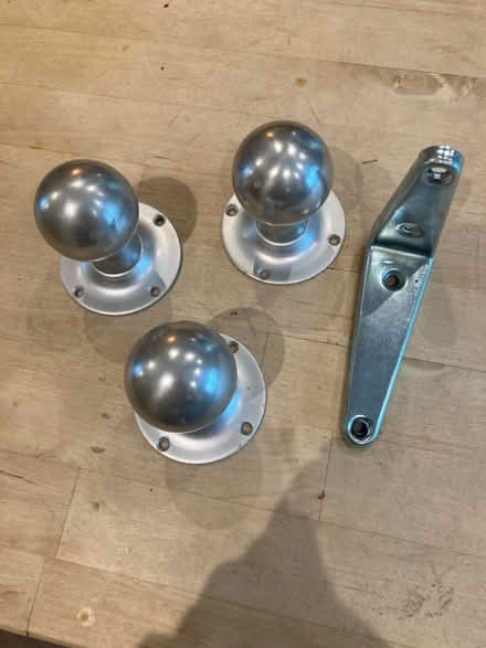 Photo of free Door knobs and bracket (Newbury RG19) #2
