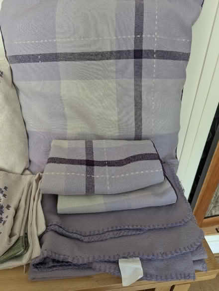 Photo of free Large 65 cm and 50 cm cushion covers purple & mauve (Grangeway area NN10) #3