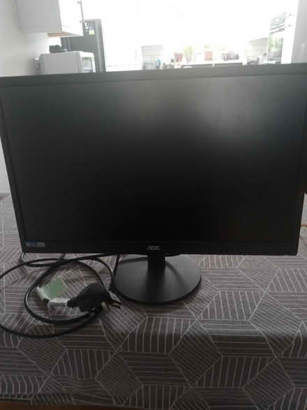 Photo of free PC Monitor (Ruislip HA4) #1