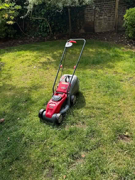 Photo of free Lawn mower (St. Johns Wood NW8) #2