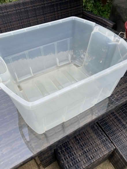 Photo of free Large ‘Rubbermaid’ plastic Box (BN43) #2